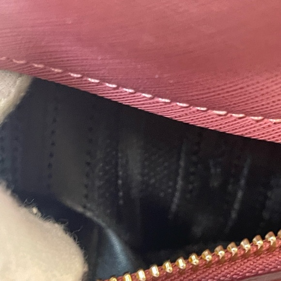 ❤️Salvatore Ferragamo BB Alma two way❤️ - Picture 11 of 16